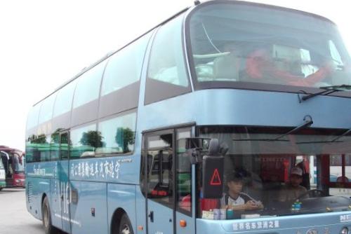 Ψ从泰州到承德的客车/大巴Ψ18051935988在哪里上车
