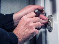 云浮開鎖公司電話24小時(shí)