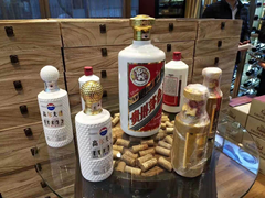 高价回收名酒茅台酒瓶
