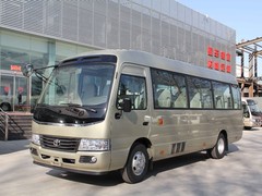 考斯特4S店