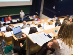 大连美国留学中介