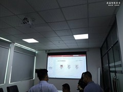 深圳高清投影机销售