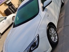 車拖拖專業(yè)汽車道路救援
