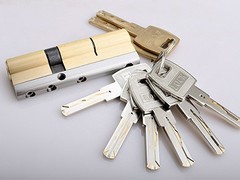 保险柜厂家维修服务24小时热线