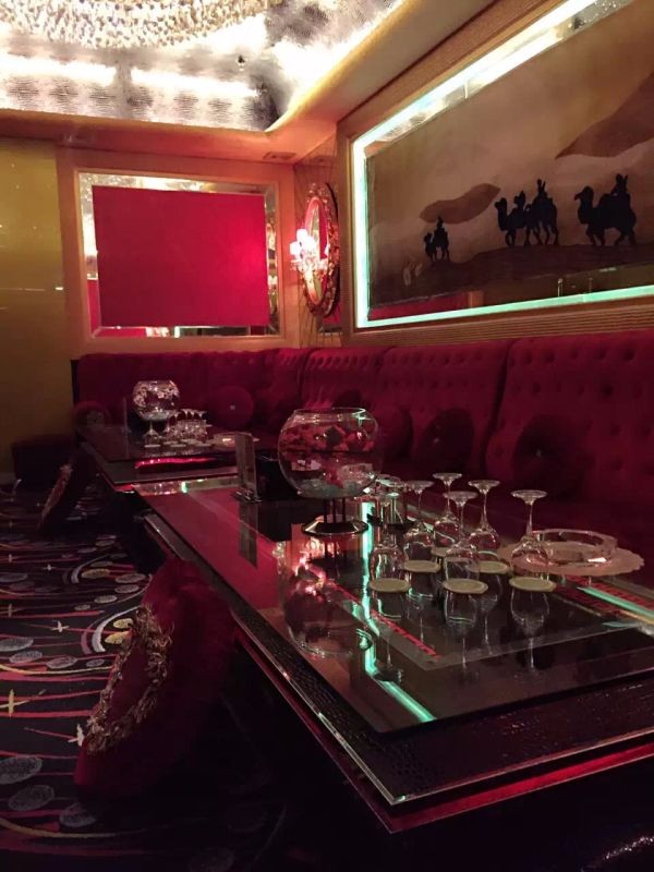 脚部按摩需要注意的八点事项_北京威尼斯夜总会ktv