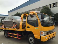 車拖拖專業(yè)汽車道路救援