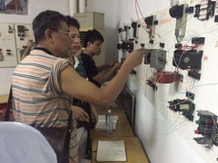 云南昆明滇商挖掘机培训学校（云南挖机培训学校）