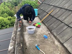 屋顶漏水维修公司