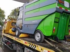 车辆拖车
