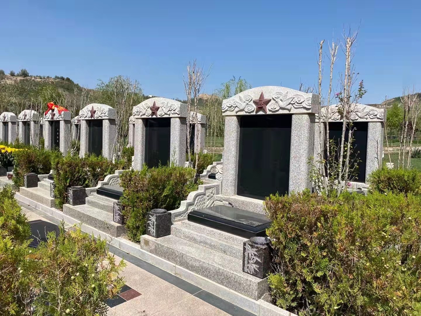 兰州卧龙岗公墓公墓人文纪念园售价