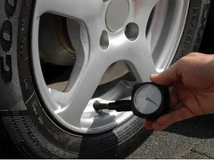 宝马24小时道路救援