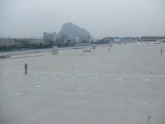 屋顶漏水维修公司