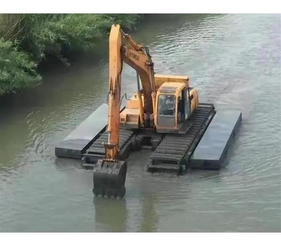 江南水陸挖掘機(jī)出租公司