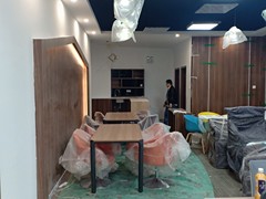 联桦装饰