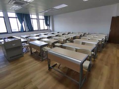 郑州成龙教学设备有限公司