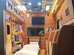 成都私人救护车出租电话