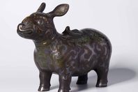 回收传世青铜重器，实力雄厚，诚信为本