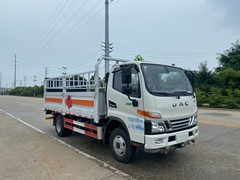 危险品运输车