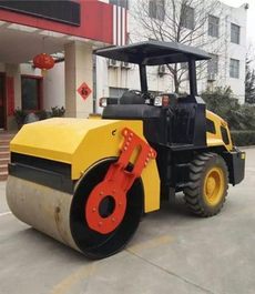 兰州二手推土机 业务专业 专业用心