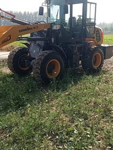 个人急转优质二手龙工20铲车，4105机器带增压