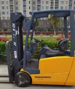 北京叉车出售 多种型号任你选择