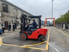 武汉忠博叉车培训学校