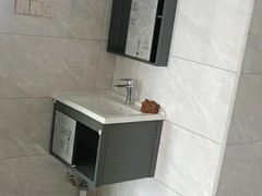 联桦装饰
