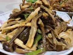 鹿茸菌种植基地