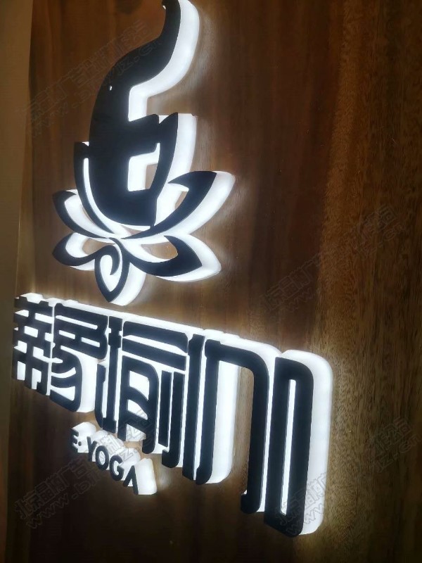 北京鴻業(yè)晶樽廣告有限責(zé)任公司