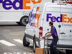 邗江DHL