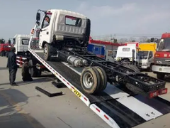 車拖拖專業(yè)汽車道路救援