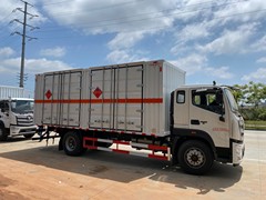 危险品运输车