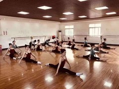 武汉华中艺术学校