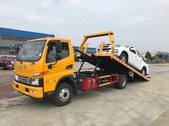 兴化车辆24小时拖车救援