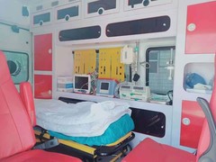 泰安救护车转运病人到家