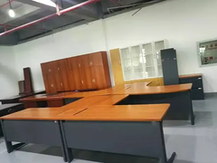 上海龙辉办公家具物资回收