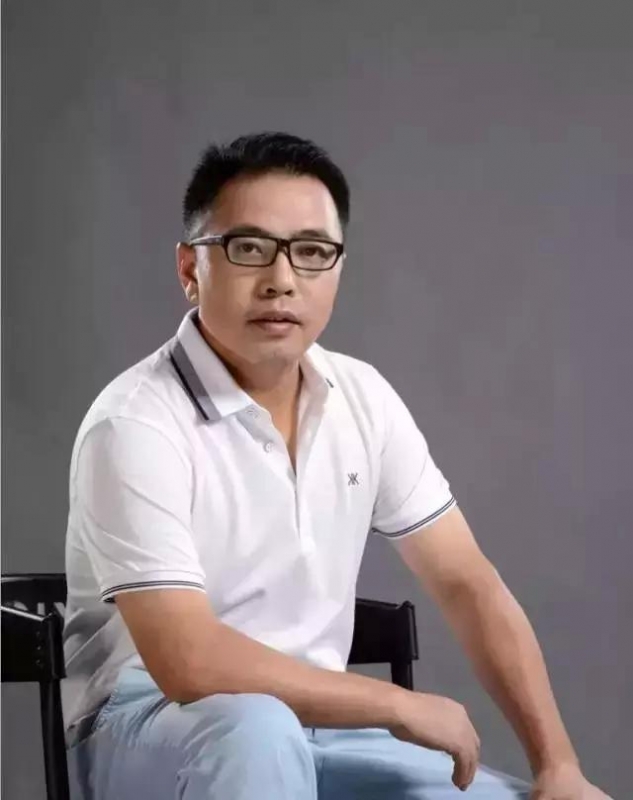 尊品人物|袁超辉:新17年,用匠心雕琢幸福