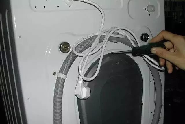 全市家電維修服務(wù)中心