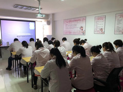 北京万源宝月嫂培训学校