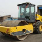 青岛工程机械 服务规范 省心安心