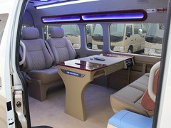 北京豪華商務(wù)車銷售改裝基地