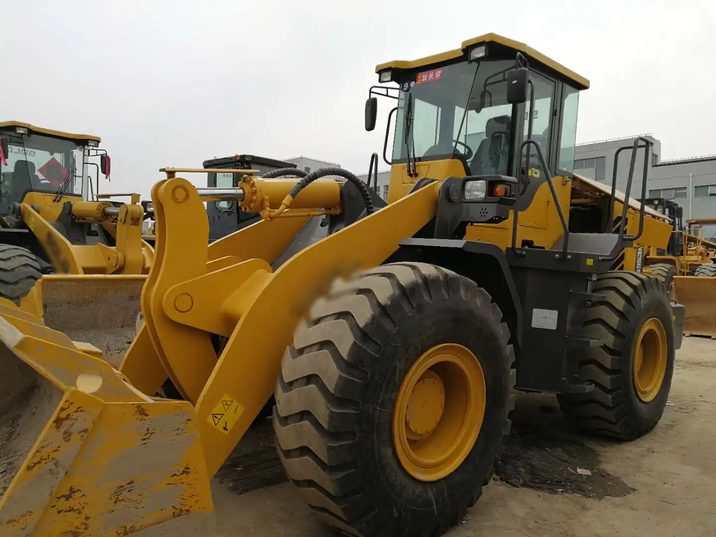 中轶二手工程机械总经销市场