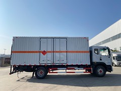 危险品运输车