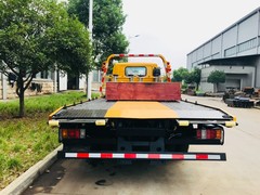 吊车