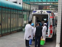 长途救护车出租