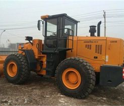 上海二手装载机转让 优质工程机械商铺服务