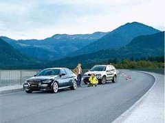 車拖拖專業(yè)汽車道路救援
