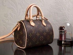 重庆名包名表黄金回收奢侈品首饰数码产品回收