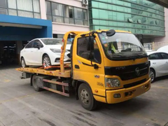 海南高速路上没油了打什么电话