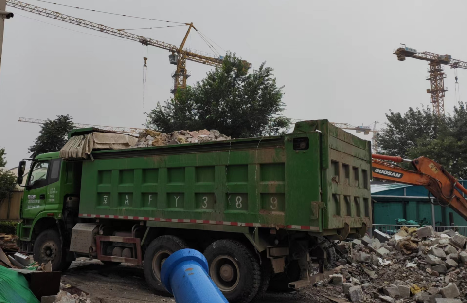 北京渣土运输公司专业清运装修垃圾建筑渣土